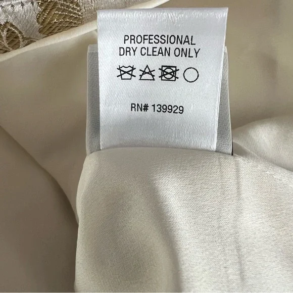 Adam Lippes Floral Embroidered Silk Blend Crop Top NWT - Picture 8 of 8